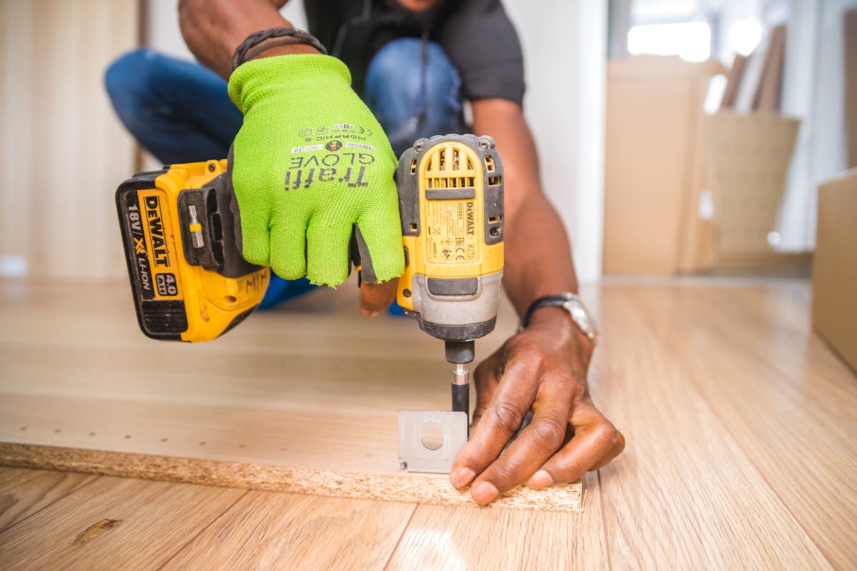 Power Flush vs Chemical Flush: Which Does Your London Central Heating Need?